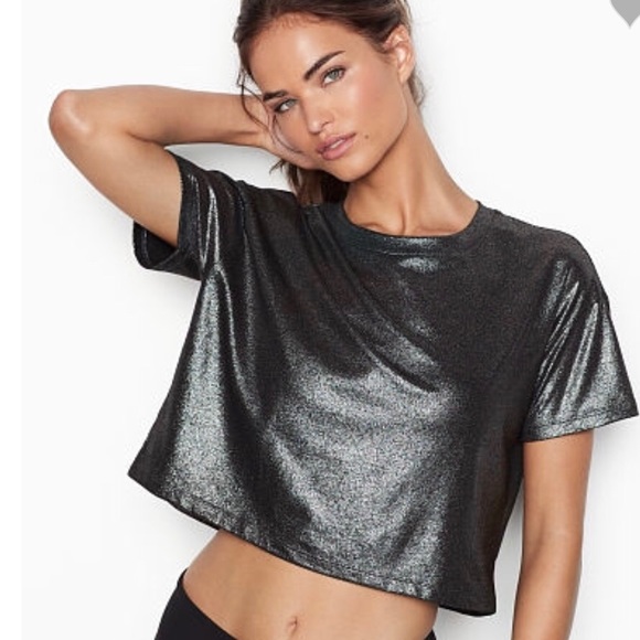 NWT. Victor secret sport boxy tee. Size Medium. - Picture 1 of 4